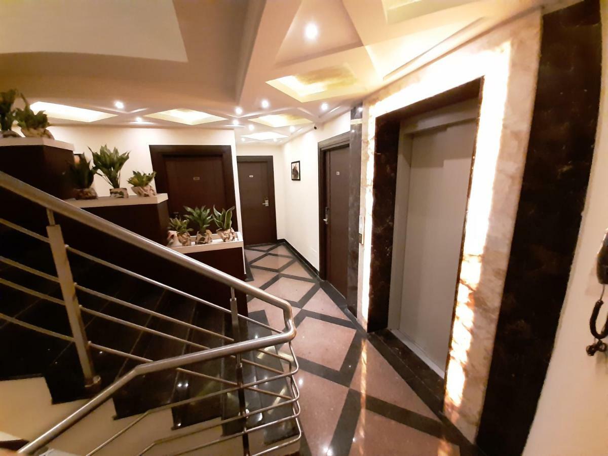 Liza Regency Hotel Chennai Exterior photo