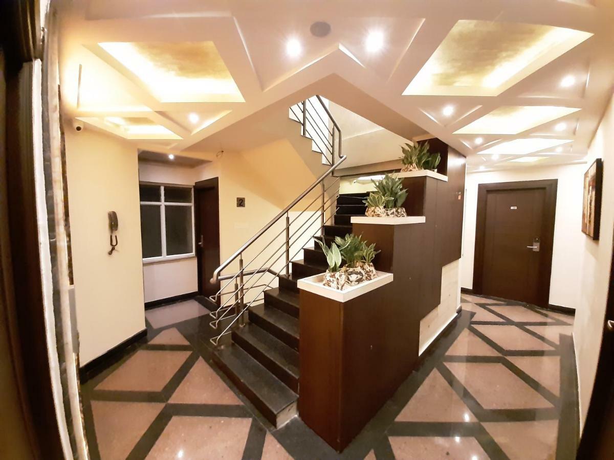 Liza Regency Hotel Chennai Exterior photo