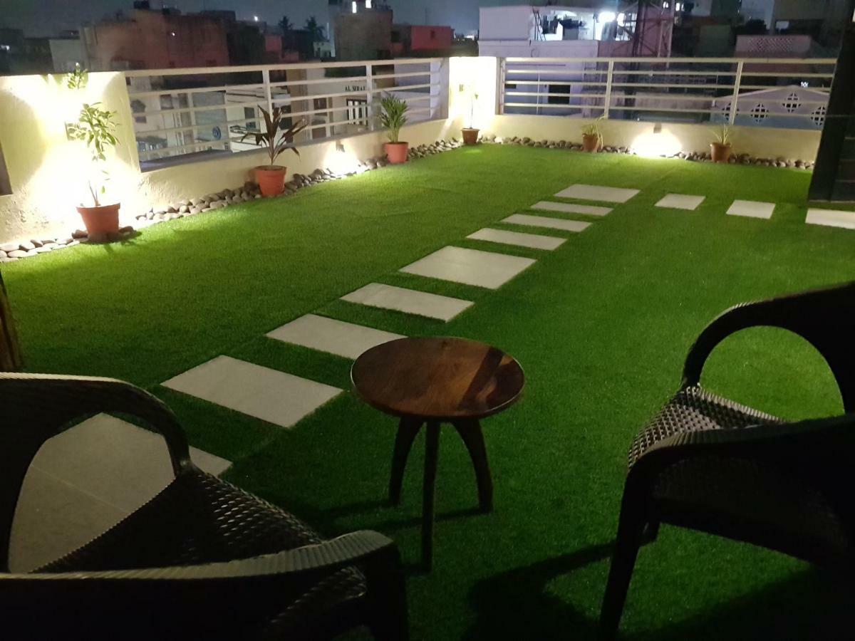 Liza Regency Hotel Chennai Exterior photo